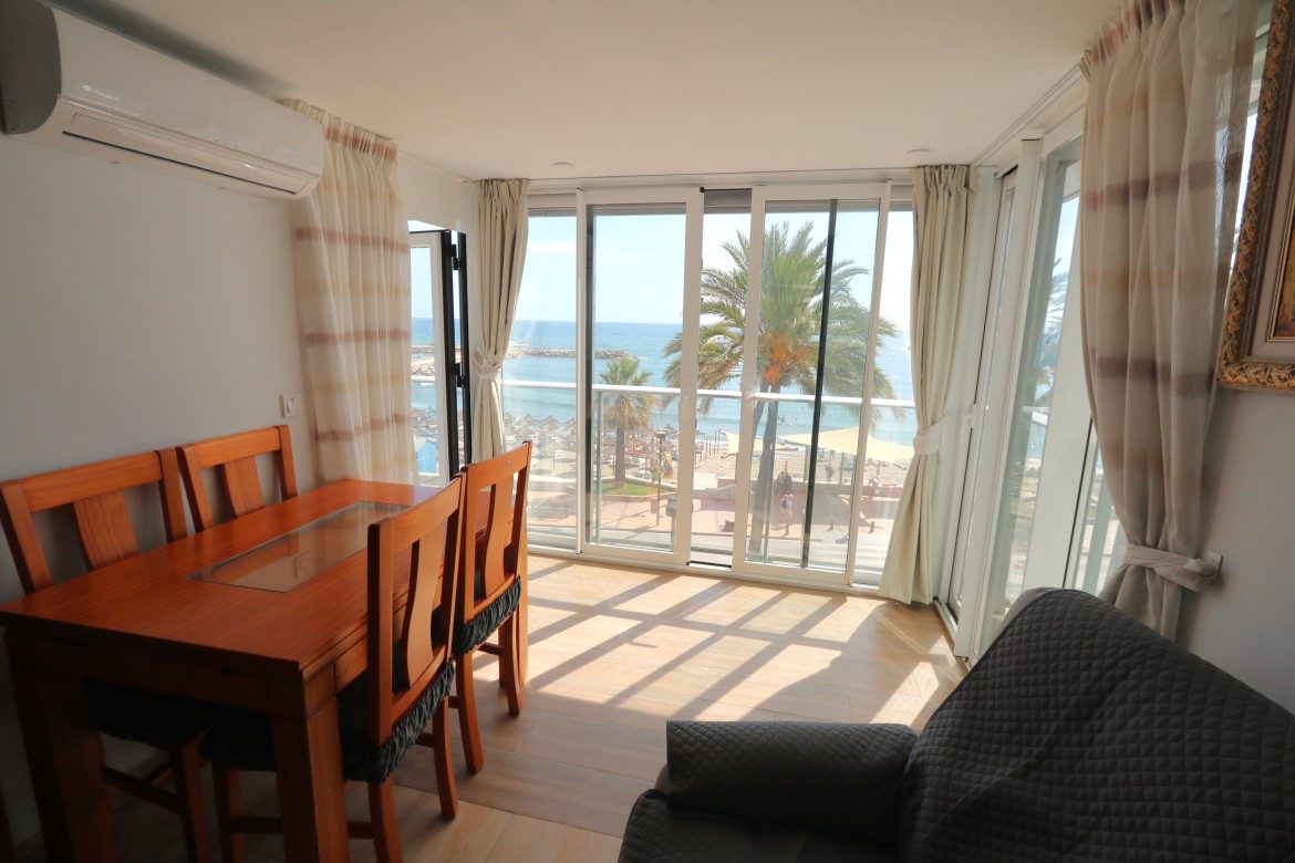 3 bedroom apartment on Paseo Maritimo