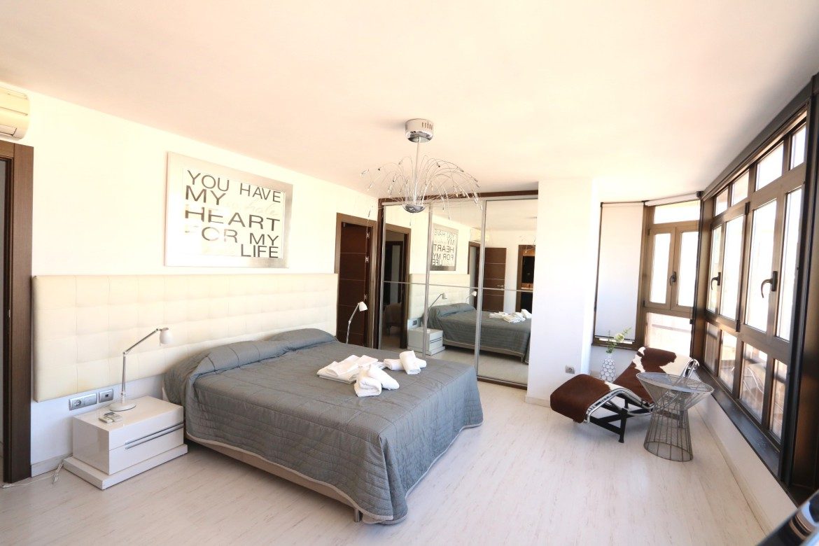 Family-Friendly Apartment close to the sea in Fuengirola, Costa del Sol